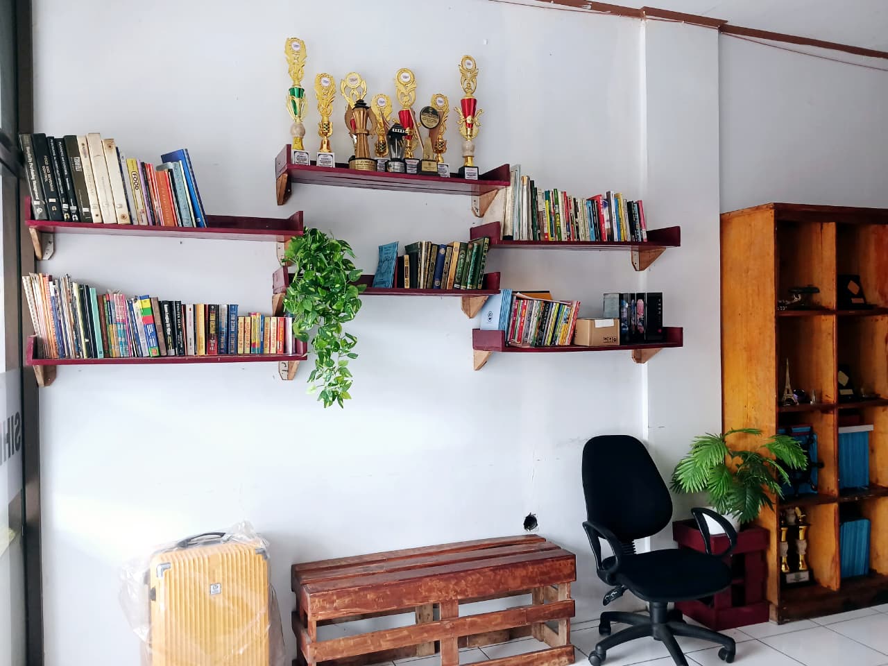 Ruangan Administrasi
